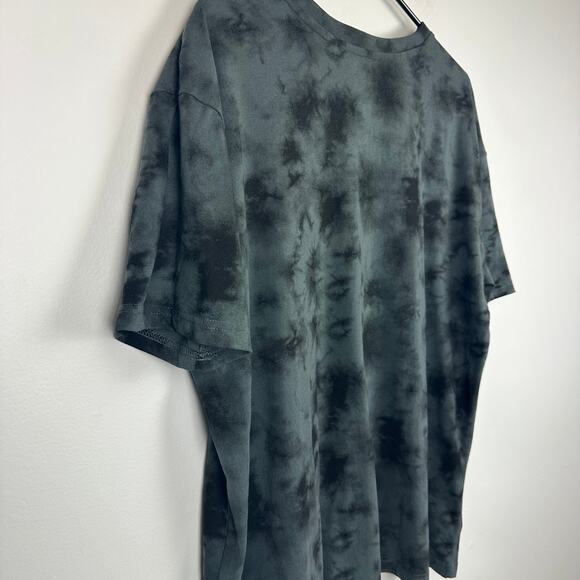 Kiss Adult Detroit Rock City 76' Flames Lips Grey Tie-Dye Crewneck T-Shirt 3XL - Picture 6 of 8